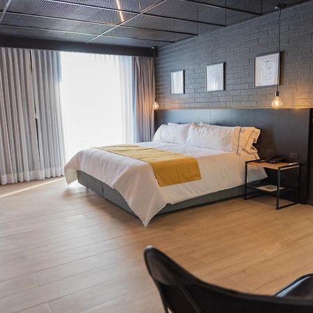 Fulton Business Luxury Hotel Guadalajara Bagian luar foto
