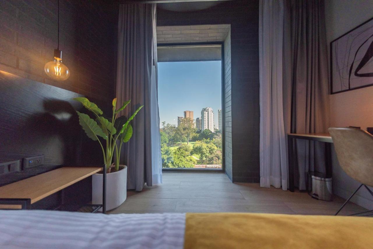 Fulton Business Luxury Hotel Guadalajara Bagian luar foto