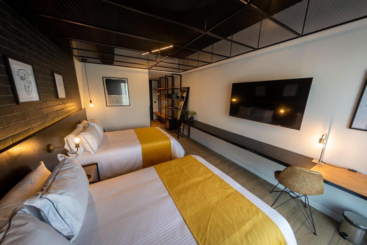 Fulton Business Luxury Hotel Guadalajara Bagian luar foto