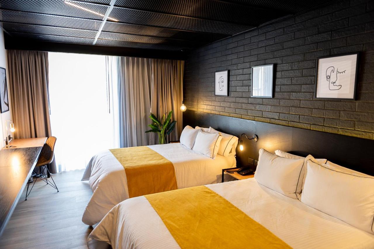 Fulton Business Luxury Hotel Guadalajara Bagian luar foto